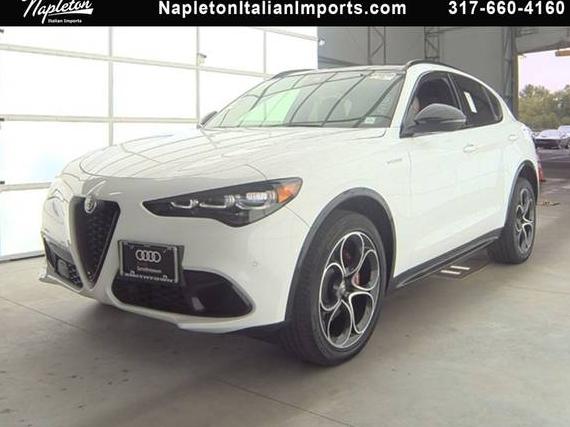 ALFA ROMEO STELVIO 2024 ZASPAKBN2R7D73956 image